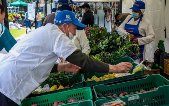 Distrito lanza iniciativa de apoyo para 300 comerciantes minoristas en Bogotá