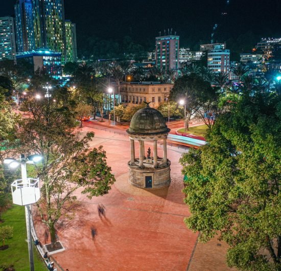 Alcalde Galán entregó a la ciudadanía renovado parque de Los periodistas