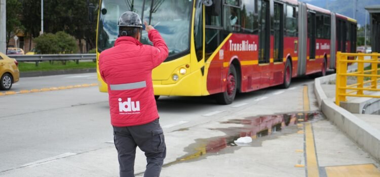 Director y equipo directivo del IDU realizaron maratón de verificación de obras este miércoles en Bogotá
