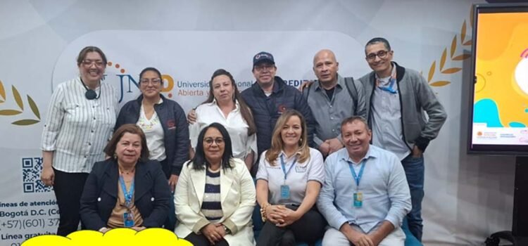 Resonancias que Trascendieron Fronteras: La Radio Comunitaria se Fortalece en el Festival Radio Viva y Onda Viva 2025